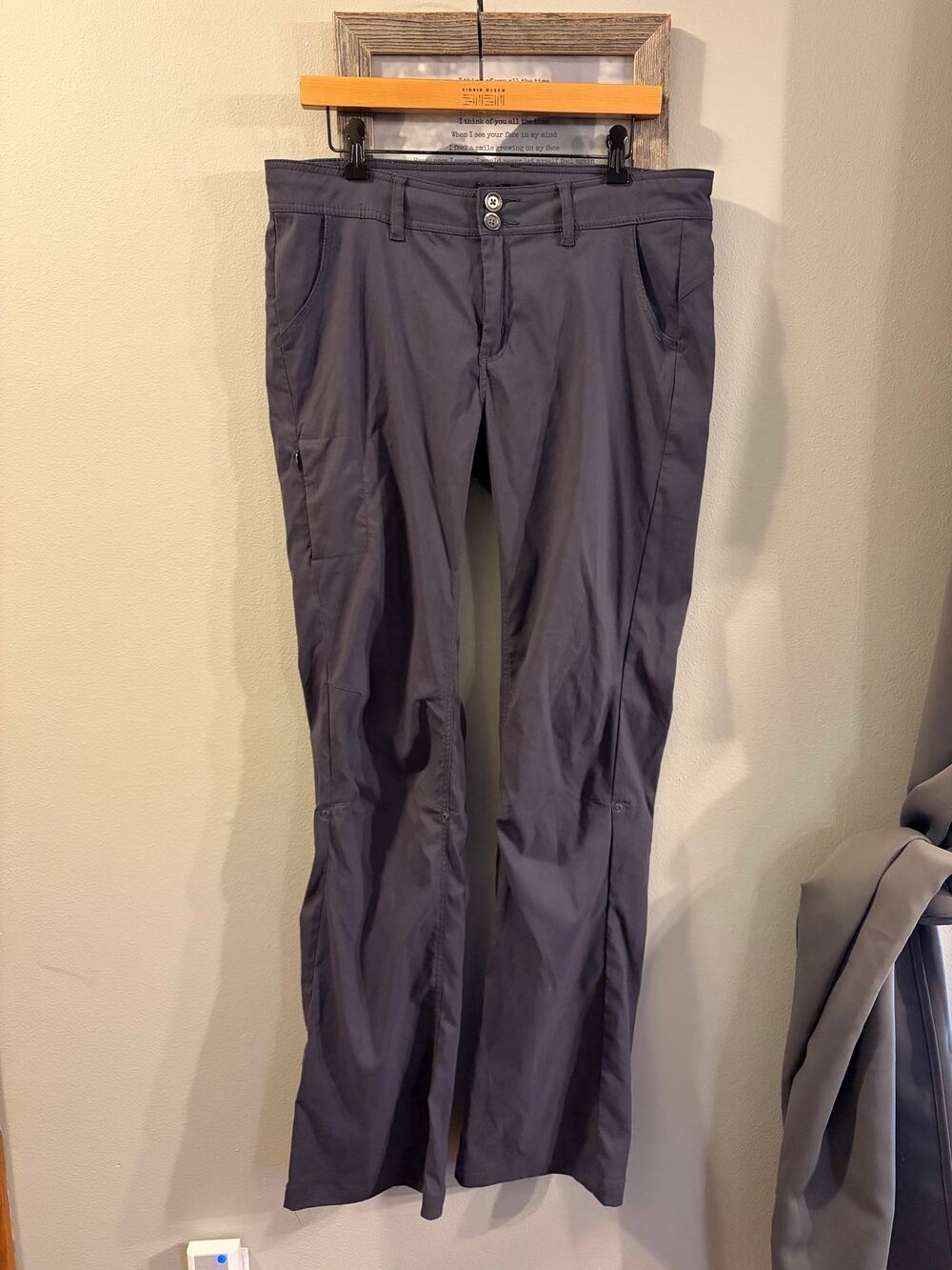 prAna Women’s Size 12 Gray Stretch Outdoor Hiking Travel Pants Straight Leg